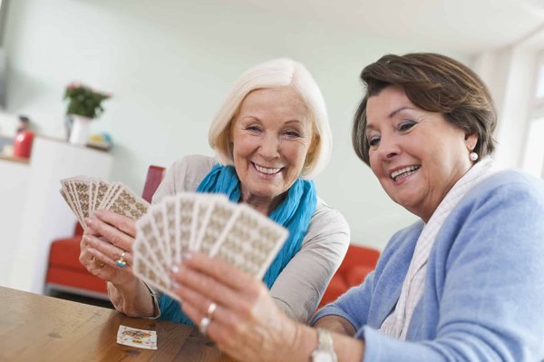 Les jeux de cartes à deux : Une sélection pour des heures de divertissement
